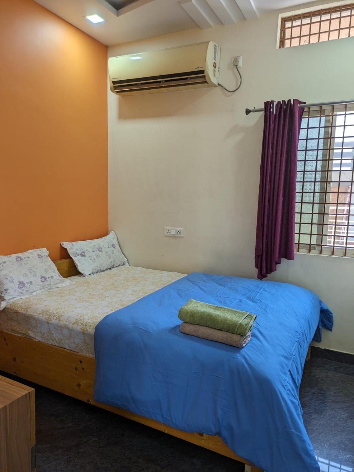 Vijayanagara Home Stay Hampi Extérieur photo
