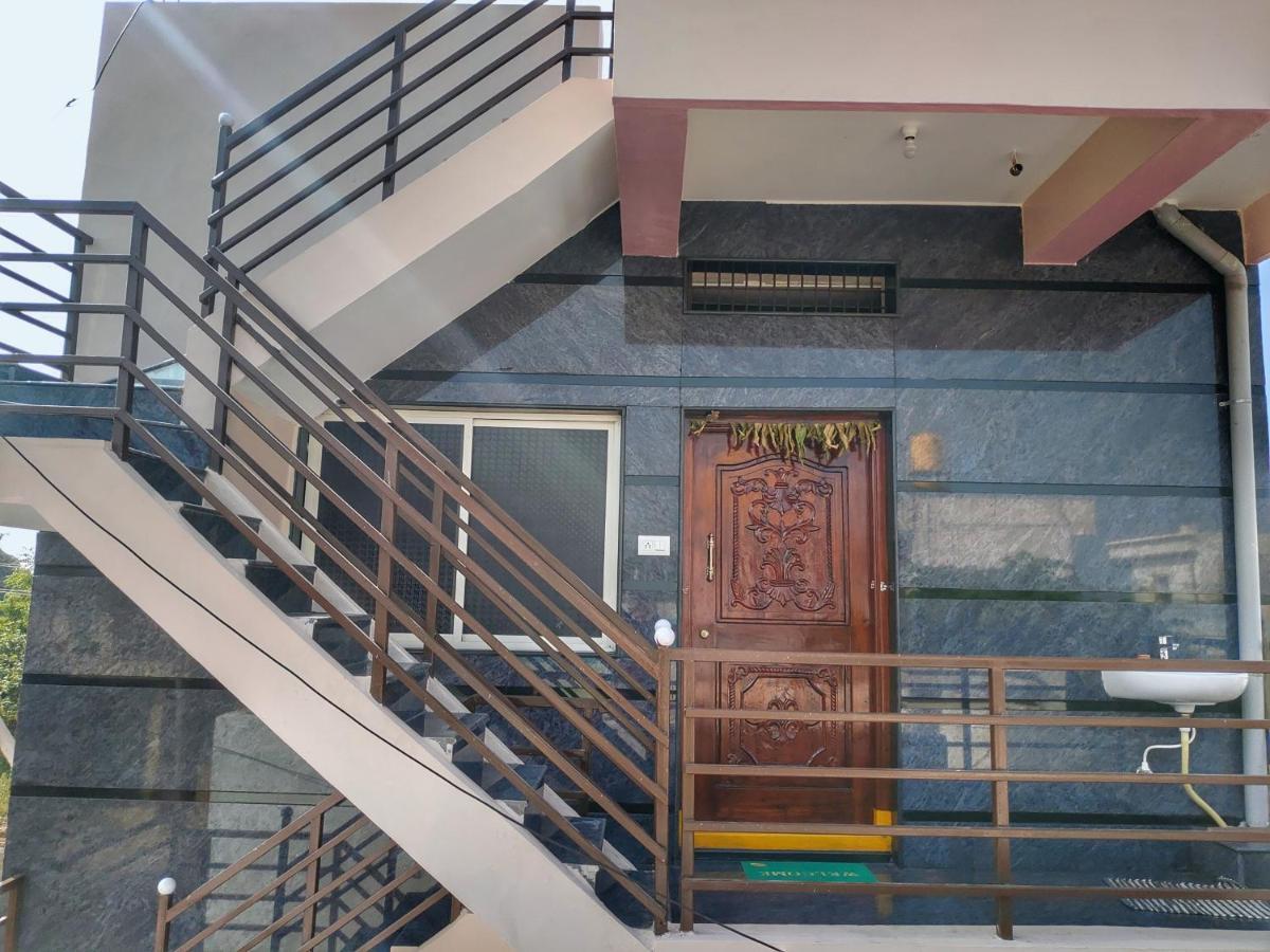 Vijayanagara Home Stay Hampi Extérieur photo