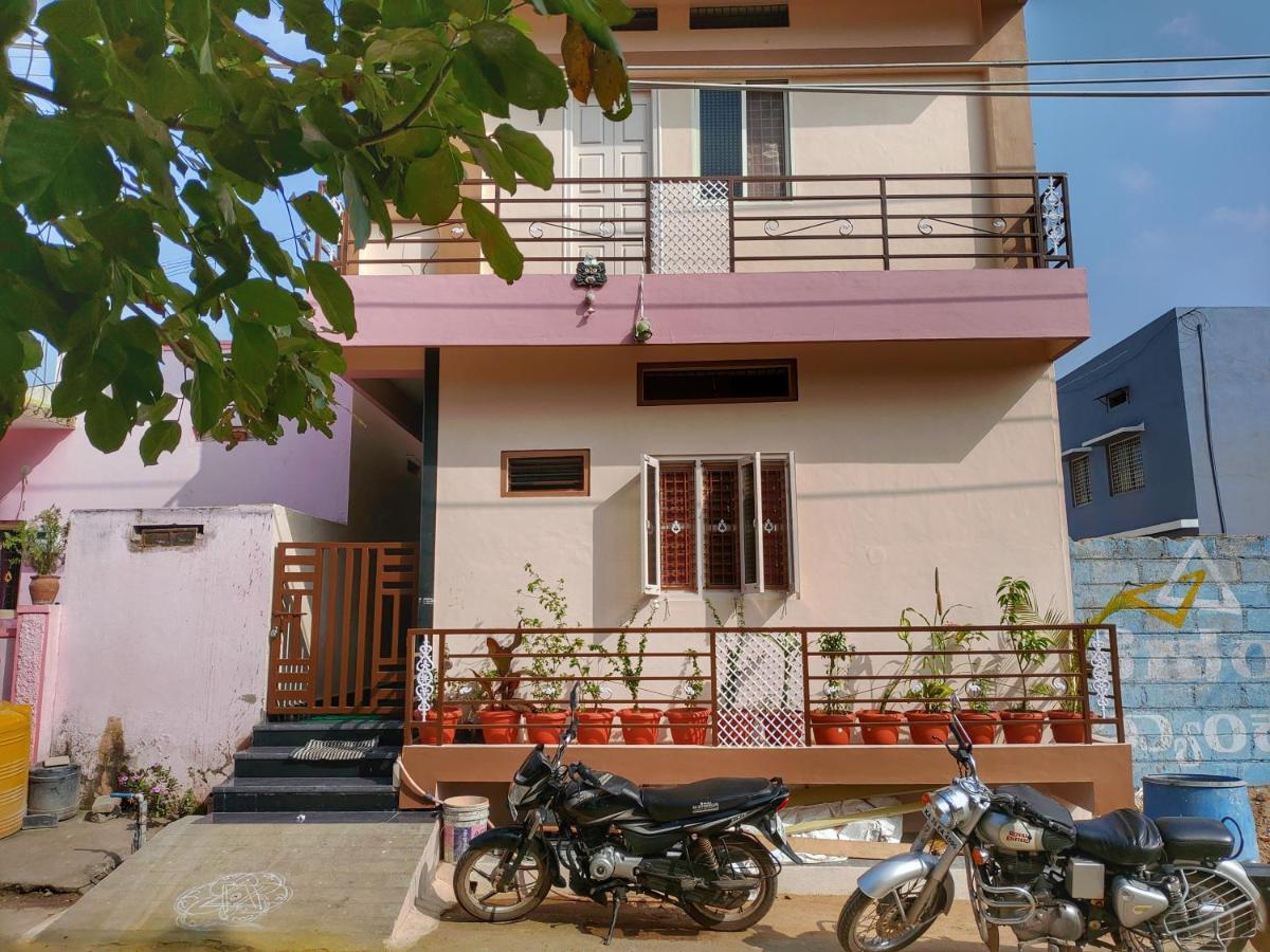 Vijayanagara Home Stay Hampi Extérieur photo